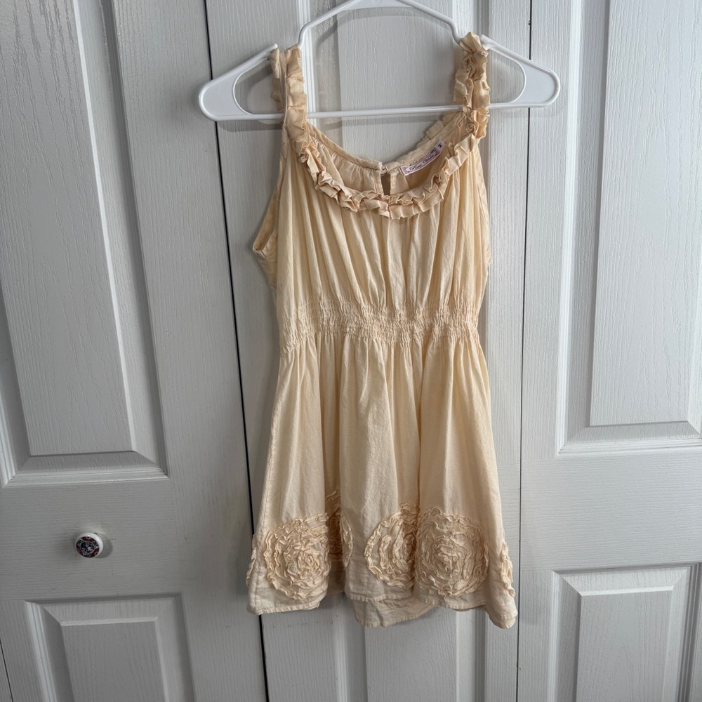 Pura Vida cream ruffle rose blouse size medium